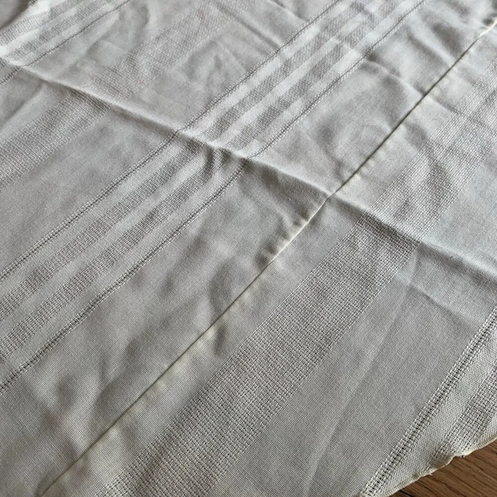 Vintage Large Round Tablecloth – 68” Diameter – Off-White / Cream Cotton Blend